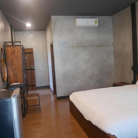 Sp Home Bangsaen Exterior photo